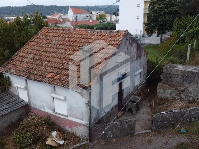 Moradia para recuperar em Seia