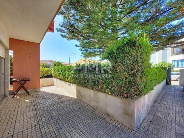 Moradia para remodelação total em Queluz de Baixo, Barcarena