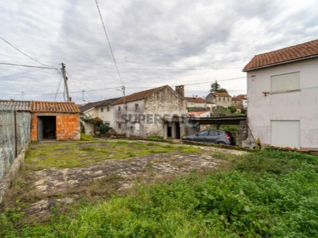 Moradia para Remodelar com Terreno | Cercal Soure
