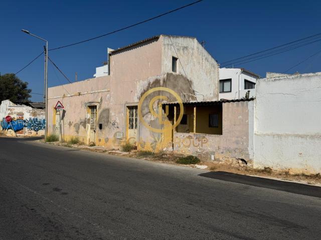Moradia para Renovar em Areal Gordo – Faro