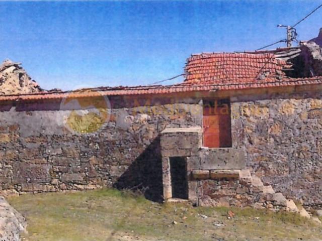 Moradia para Restauro