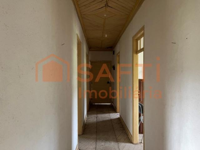 Moradia para Restauro com Terreno | Barreiro Lagares Colmeias Memória