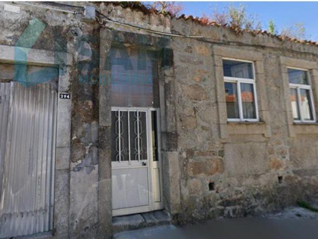 Moradia para Restaurar em Vila Nova de Gaia 119m² Vilar Do Paraíso
