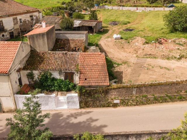 Moradia/Ruína para recuperar em Santo Varão