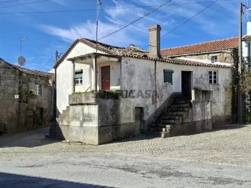 Moradia para Restaurar T4 Venda em Casal Vasco,Fornos de Algodres