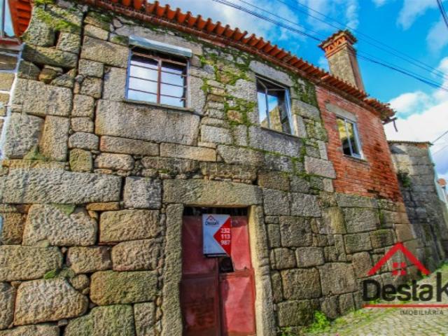 Moradia para Restaurar T4 Venda em Caparrosa e Silvares,Tondela