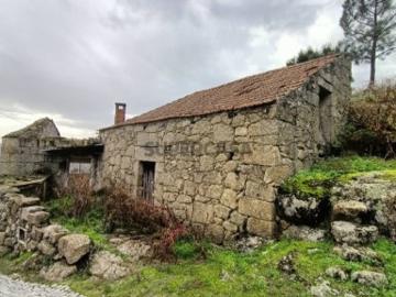 Moradia para Restaurar T0 Venda em Bendada,Sabugal