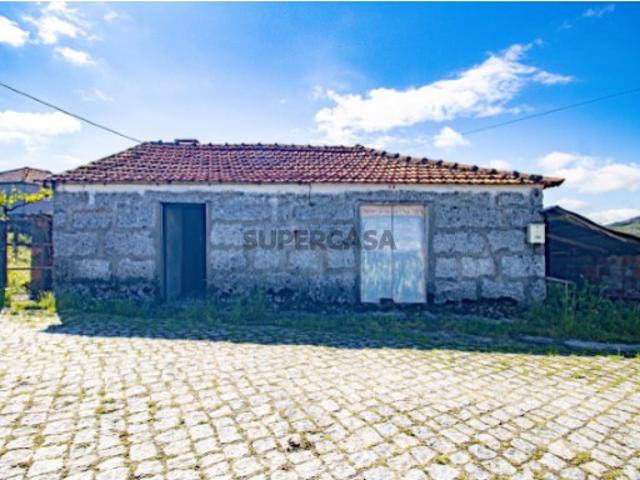 Moradia para Restaurar T1 Venda em Loivos do Monte,Baião