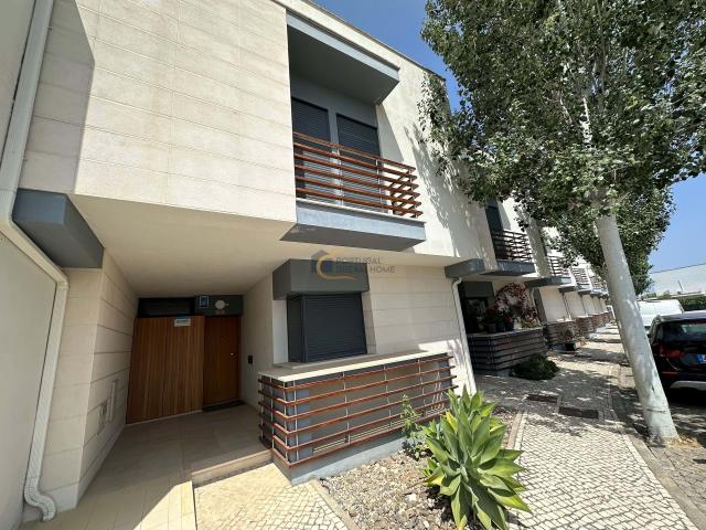 Moradia para venda com 5 quartos, em Vilamoura
