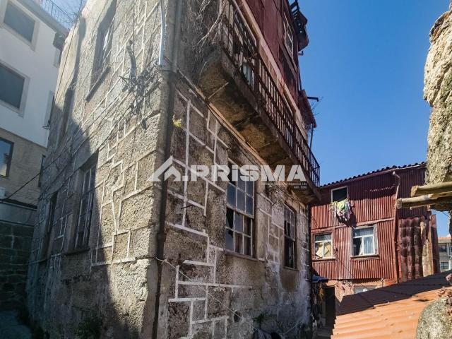 MORADIA PARA VENDA EM COVILHÃ, CENTRO