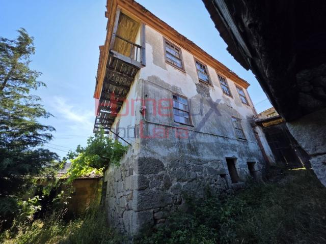 Moradia para venda em Fareja, Castro Daire