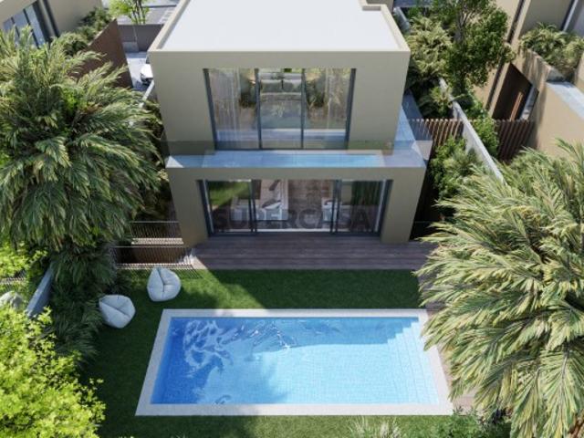 Moradia para venda, jardim e piscina, vista serra, Morelinho Sintra