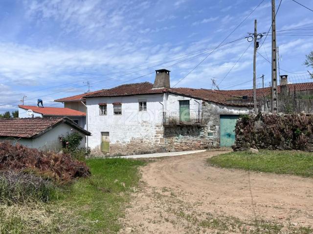 Moradia Paradela De Veiga