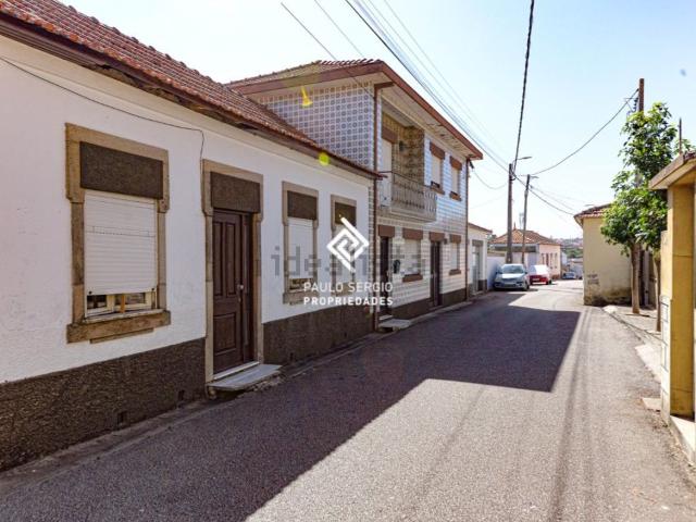 Moradia, Paramos