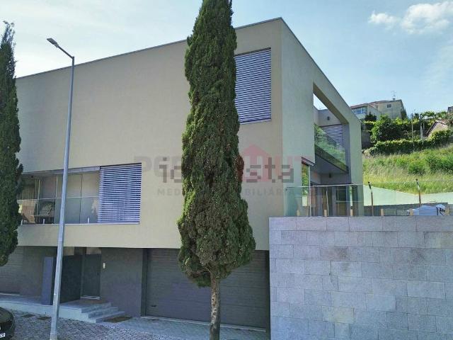 Moradia, Penafiel