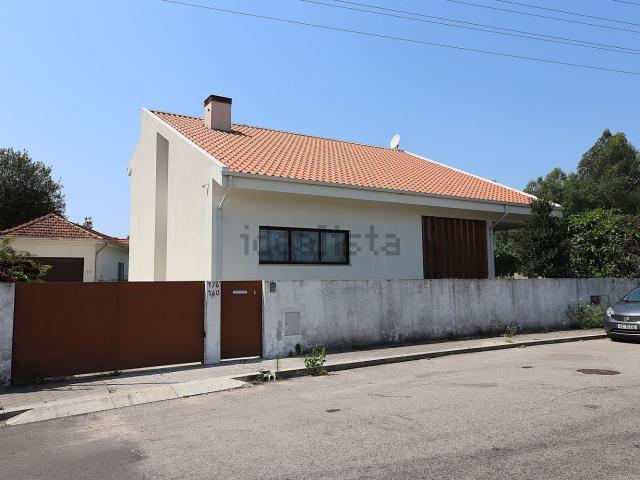 Moradia, Perosinho