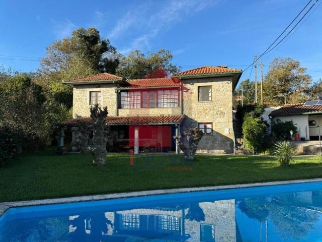 Moradia, Pico