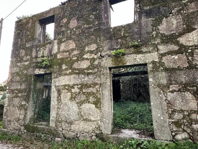 Moradia, Pico de Regalados Gondiães Mós