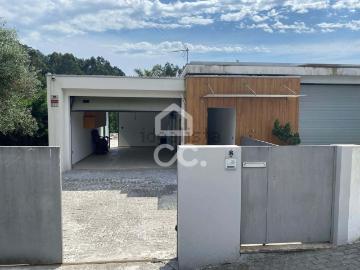 Moradia, Pinheiro