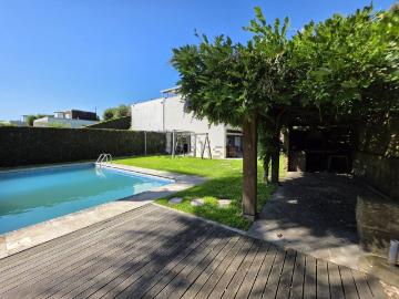Casa à venda em Pinheiro, Guimarães