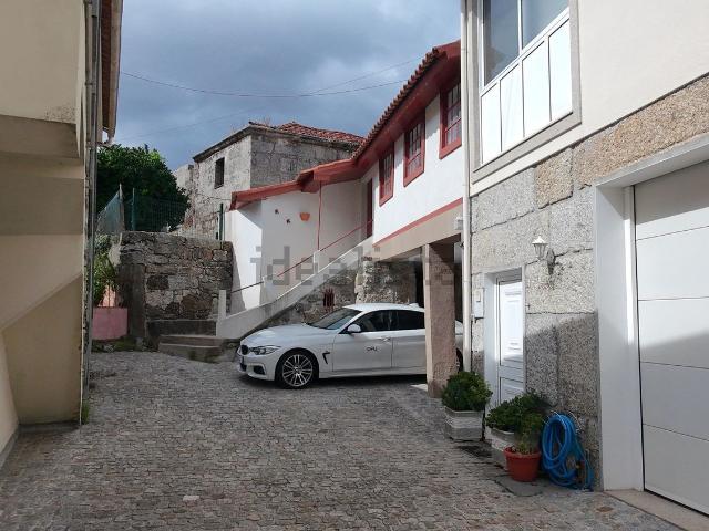 Moradia, Pinheiro