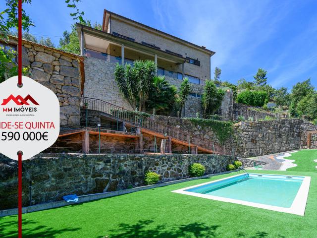 Moradia | Piscina | Frente Rio