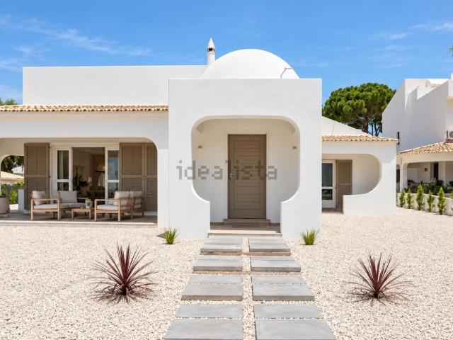 Moradia, Porches