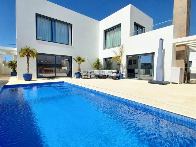 Moradia, Porto Covo