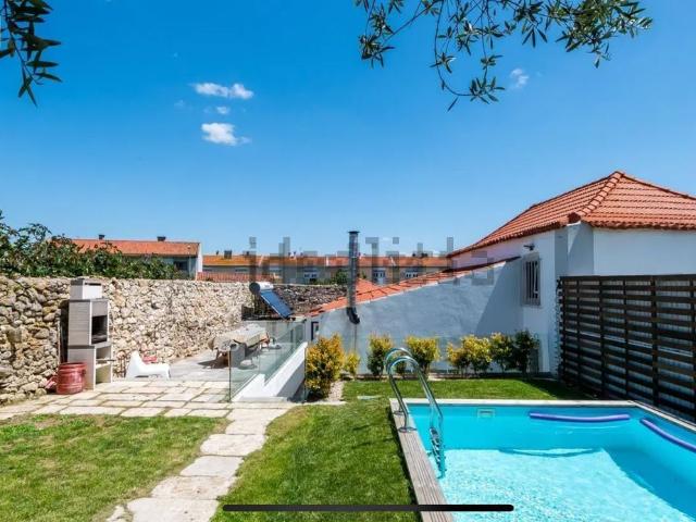 Moradia, Porto Salvo