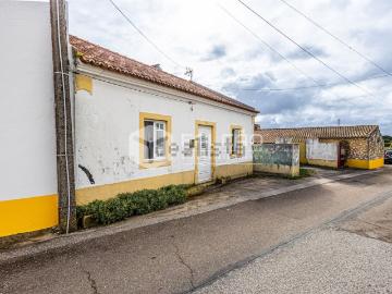 Moradia, Póvoa da Isenta