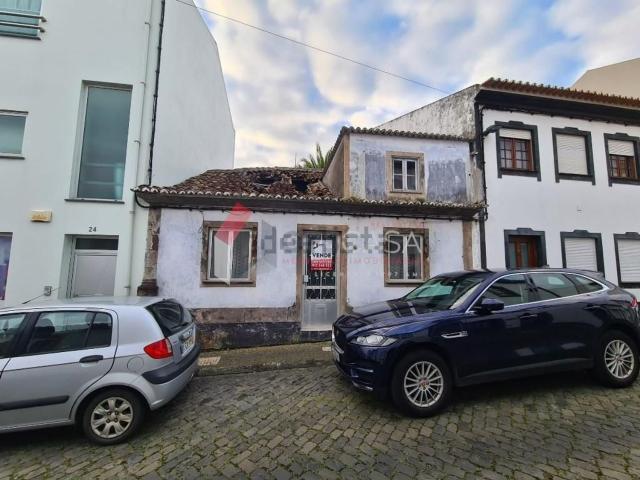 Moradia, Praia da Vitória Santa Cruz