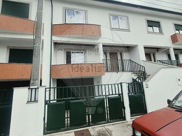 Moradia, Prazins Santo Tirso