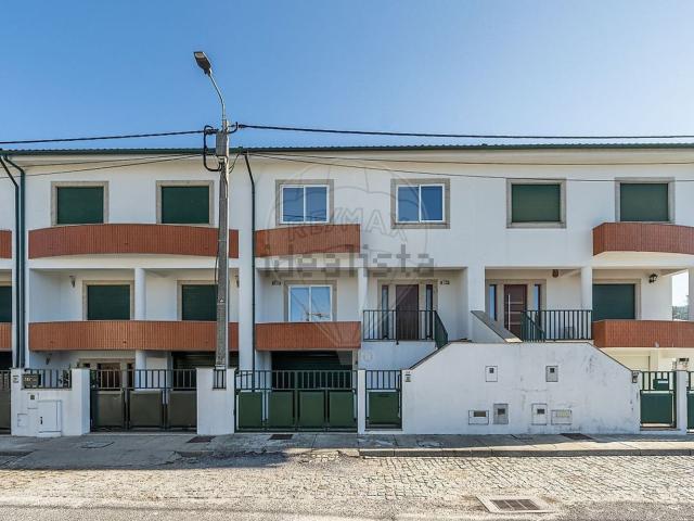Moradia, Prazins Santo Tirso