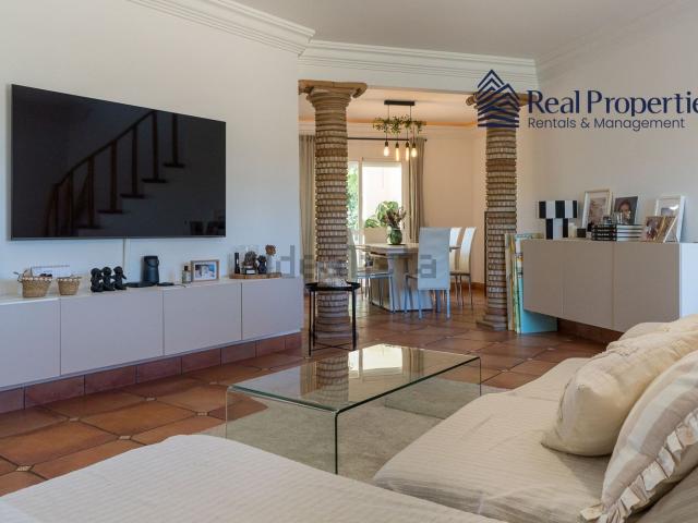 Moradia, Quarteira