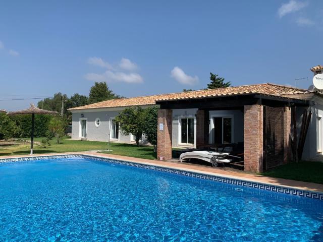 Moradia, Quarteira