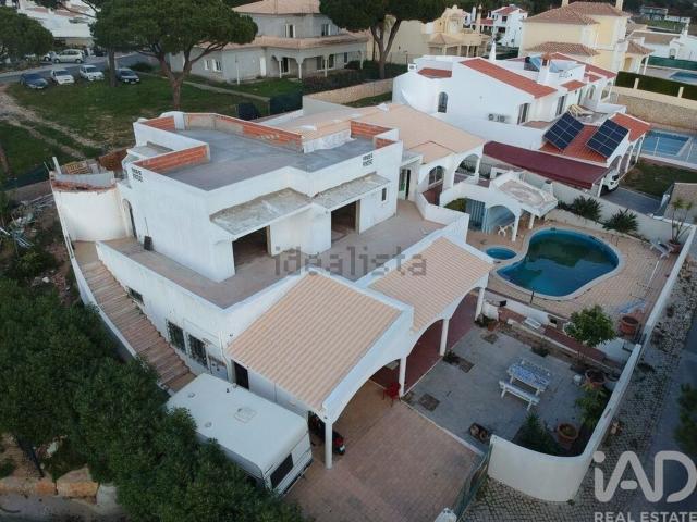 Moradia, Quarteira