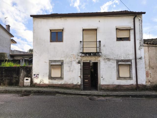 Moradia rústica em Avelar, Ansião