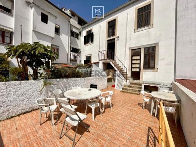 Moradia Rústica >=T10 Venda em Coimbra Sé Nova, Santa Cruz, Almedina e São Bartolomeu,Coimbra