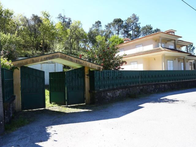 Moradia, Raimonda