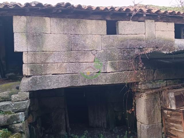 Moradia R/C e Andar LINDOSO