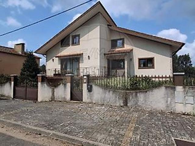 Moradia, Recardães e Espinhel