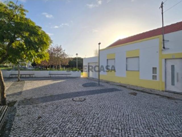 Moradia renovada para venda em São Francisco, Alcochete