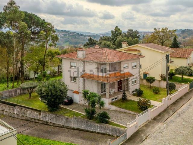 Moradia, Real Dume Semelhe
