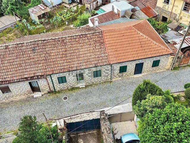 Moradia, Real Dume Semelhe