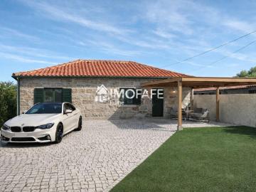 Moradia, Regadas