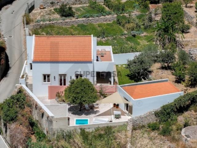 Moradia Renovada e Estúdio Independente, Piscina de imersão e Vista Panorâmica | Monchique, Algarve
