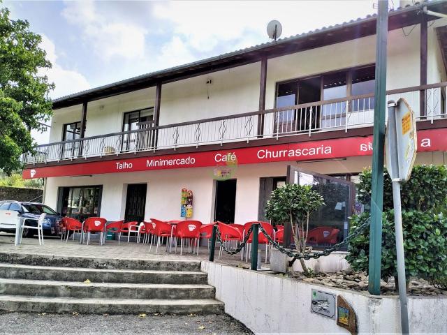 Moradia/ Restaurante Goães, Vila Verde