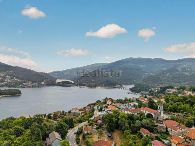 Moradia, Rio Caldo