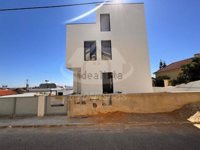 Moradia, Rio Maior