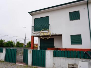 Moradia, Rio Meão